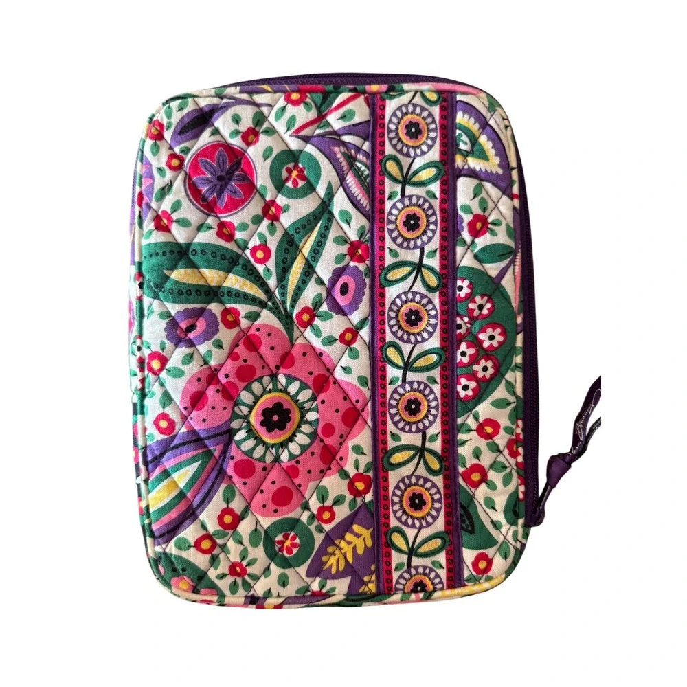 Vera Bradley Viva‎ La Vera Quilted Floral Zip Tablet Cover 10.5